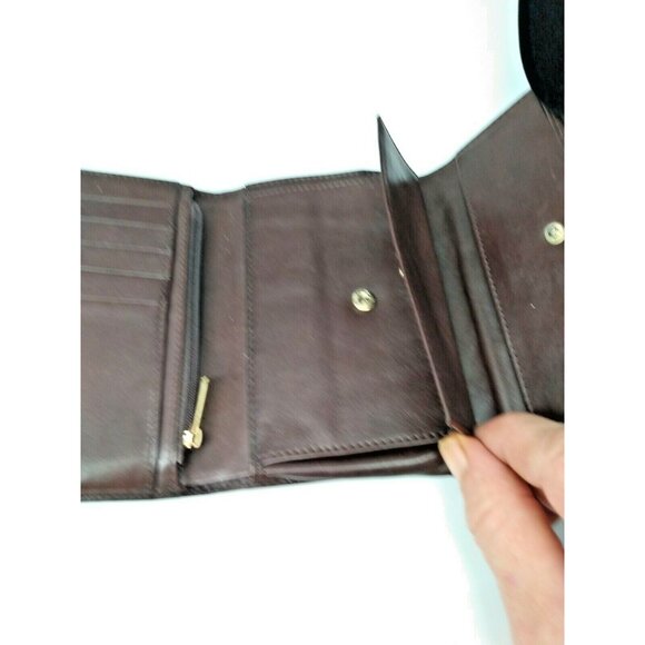 Vintage Danier Canada Dark Brown Soft Leather Ladies Wallet - 6" x 4.25" - Picture 4 of 9